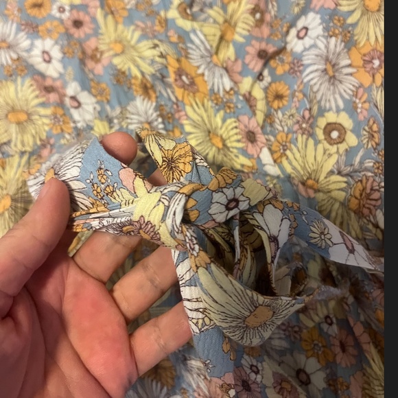 Pastel multicolor flowers long sleeves belted crossover dress NWT - Picture 6 of 10